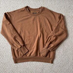 RW&CO. Women's Crew Neck Sweater - Brown